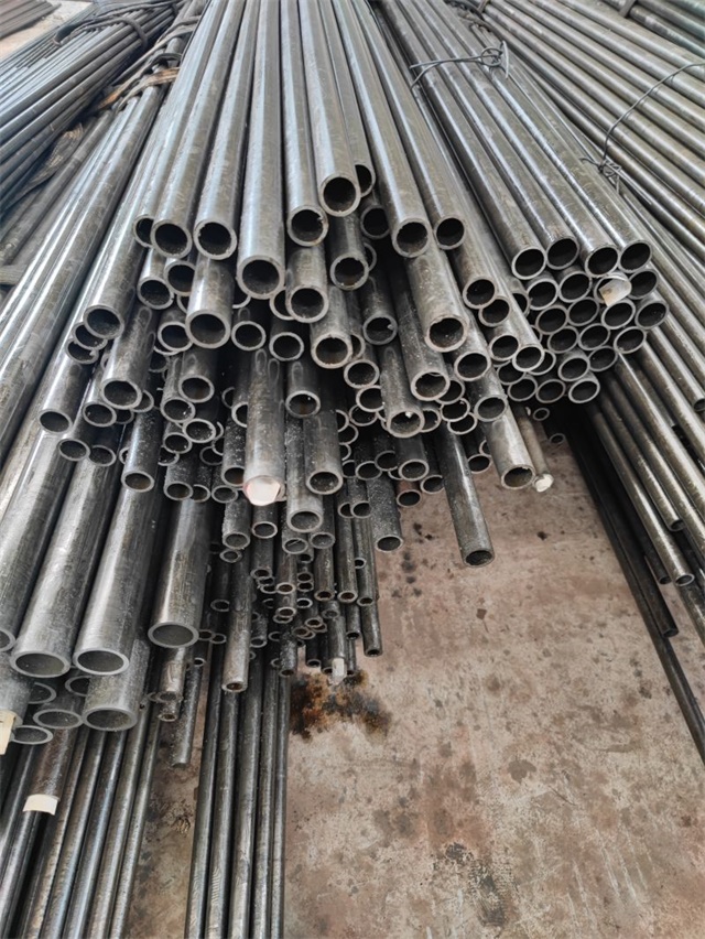 乐山精密光亮无缝钢管厂